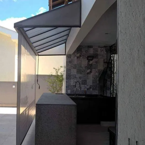 Reforma de Toldos e Coberturas em Mogi Guaçu SP — Instalação em fachada comercial